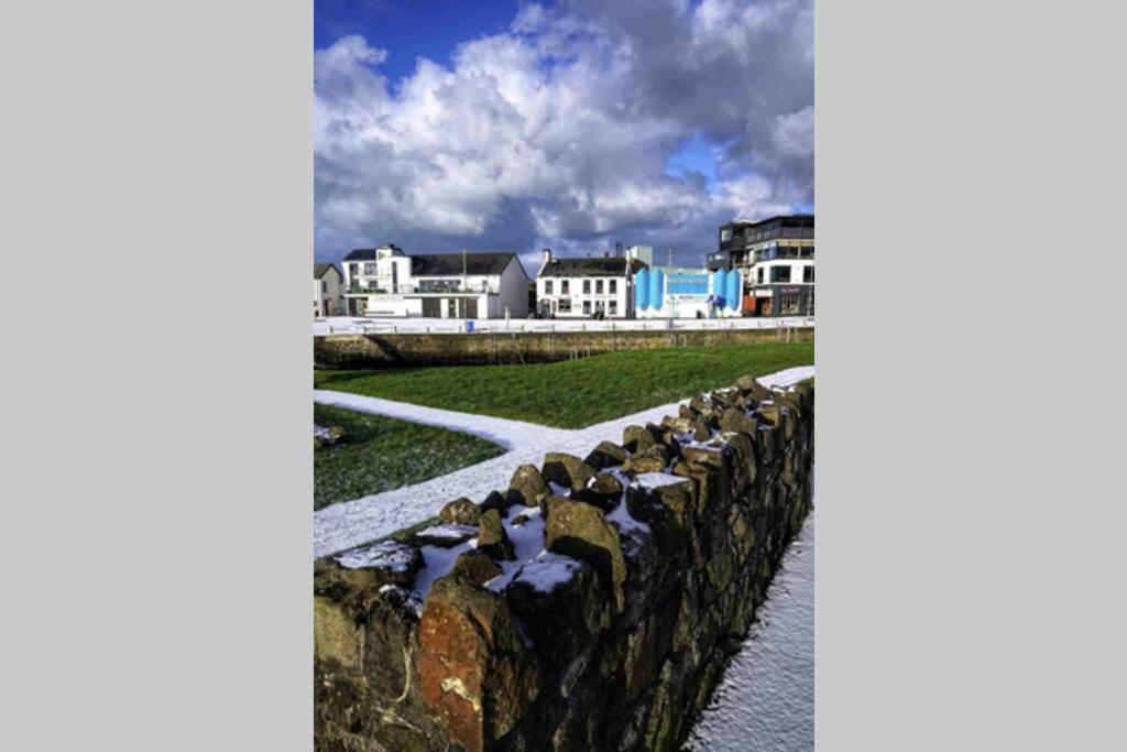 The Loft , Portrush Apartment Ngoại thất bức ảnh